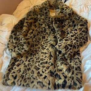 A&f faux hair leopard jacket